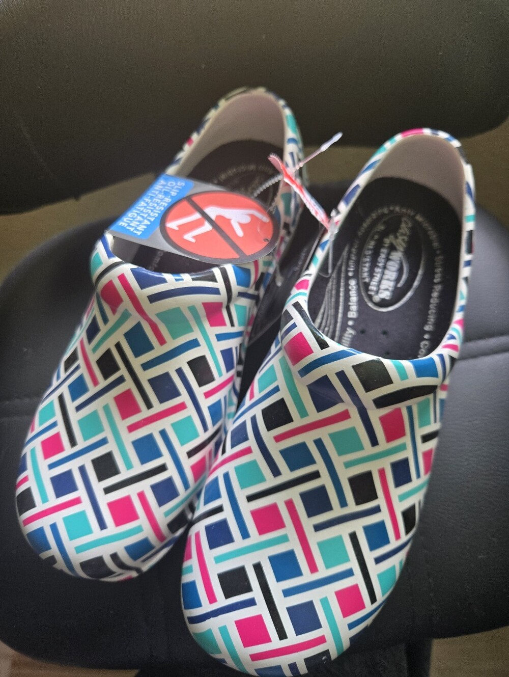 Easy Works By Easy Street Women's Colorful Slip Resistant Work Shoes Clogs Sz 7